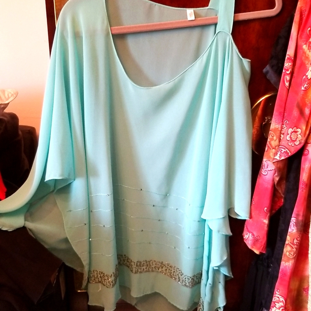 Flowy one shoulder top